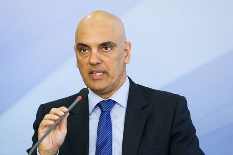 Moraes pede informações a Bolsonaro e ao Congresso sobre delações premiadas