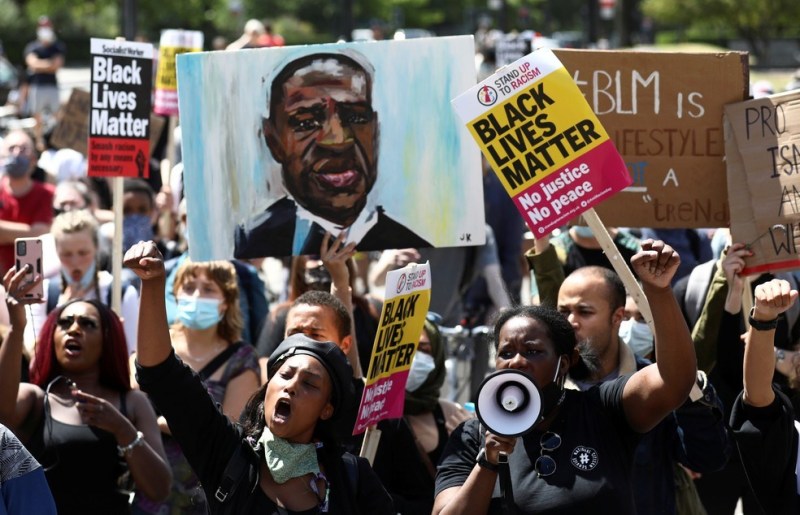 Protestos antirracismo chegam a Califórnia