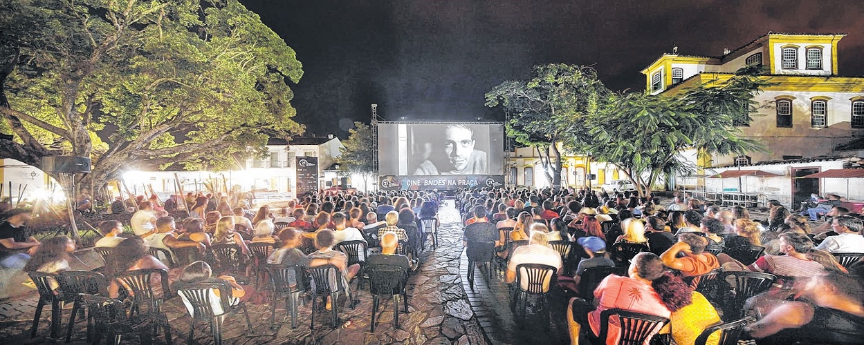 Júri jovem que vai atuar no festival de Tiradentes já foi escolhido