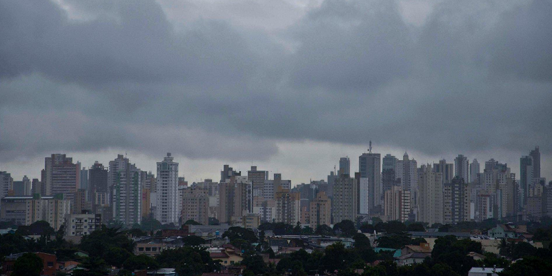 Chuva deve continuar até a quarta-feira em Goiânia, aponta Simehgo