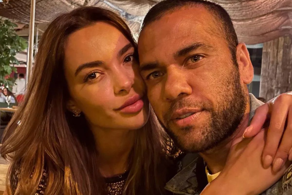 Após separação, Daniel Alves escreve carta à ex-esposa: “Situação injusta”