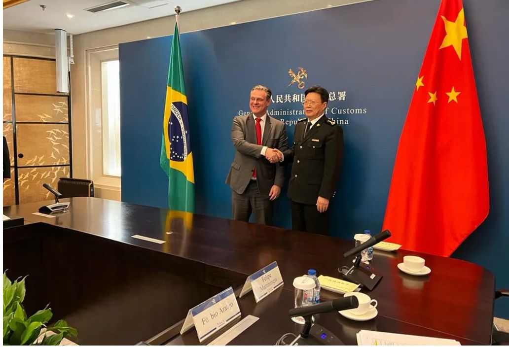 China retoma importação de carne bovina do Brasil após suspensão do embargo, anuncia Fávaro