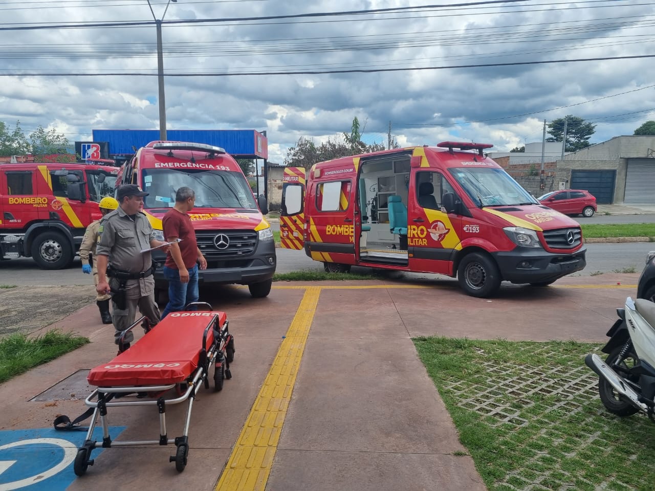 Momentos de Tensão: Elevador com 4 pessoas cai no Jardim Buriti Sereno