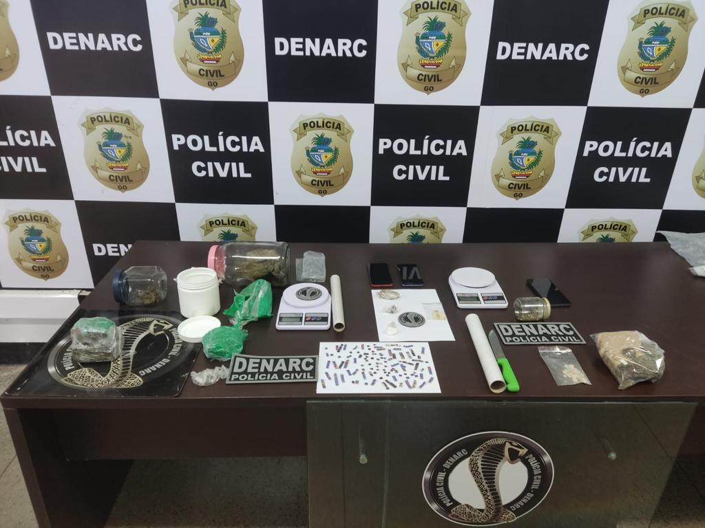 Irmãos são alvos de operação de combate ao tráfico de drogas