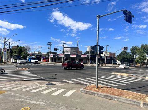 Prefeitura promove mudanças na Avenida T-7