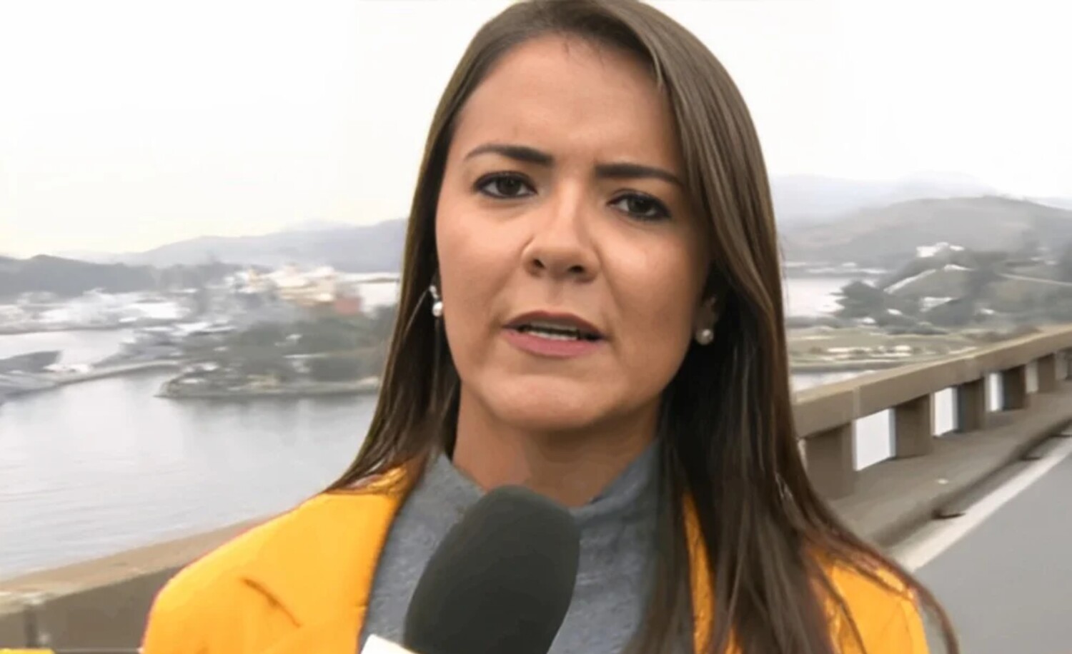 Após 14 anos, repórter Lívia Torres é demitada da Globo por descumprir regra da emissora