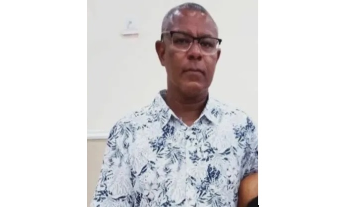 Vendedor de acarajé é morto a tiros em sua residência