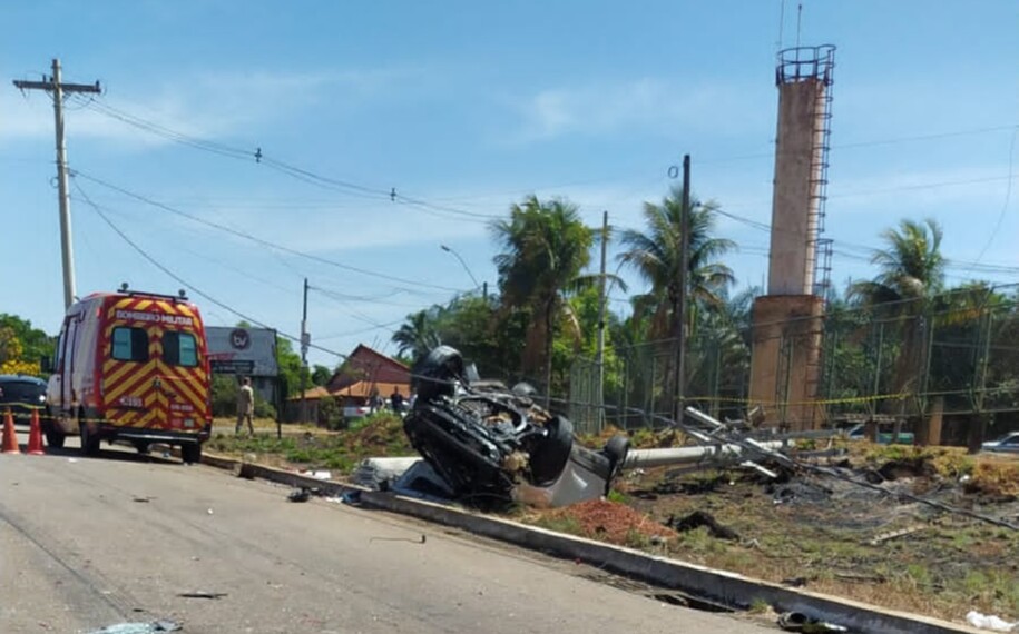 Mulher grávida de dois meses morre em acidente de trânsito