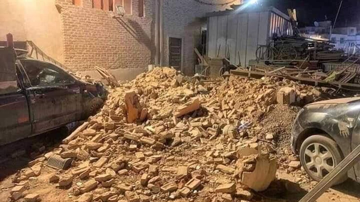 Forte terremoto atinge Marrocos, deixando pelo menos 30 mortos