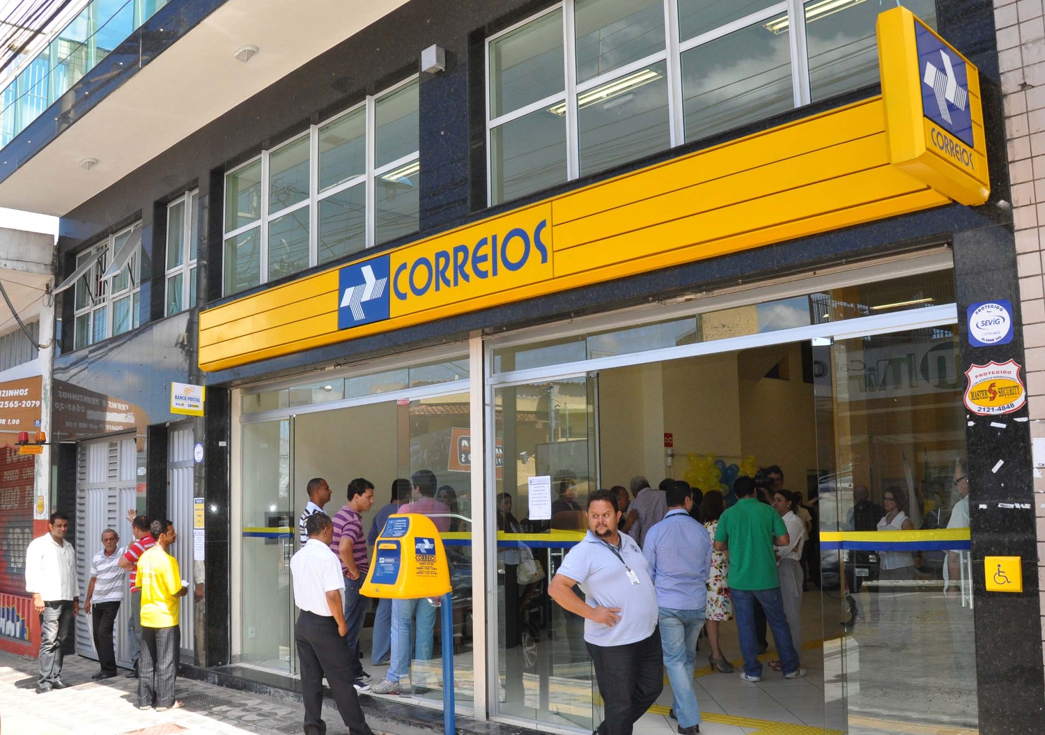 Correios aprovam reajuste e benefícios para empregados em 2024