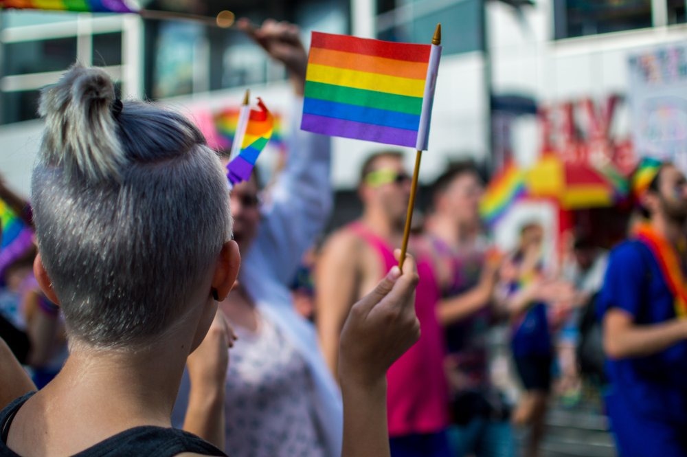 Sociedade Civil é impedida de acessar reunião que votará proibição de Casamento Homoafetivo