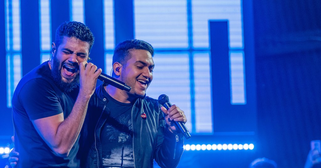 Show de Henrique e Juliano promete agitar Goiânia