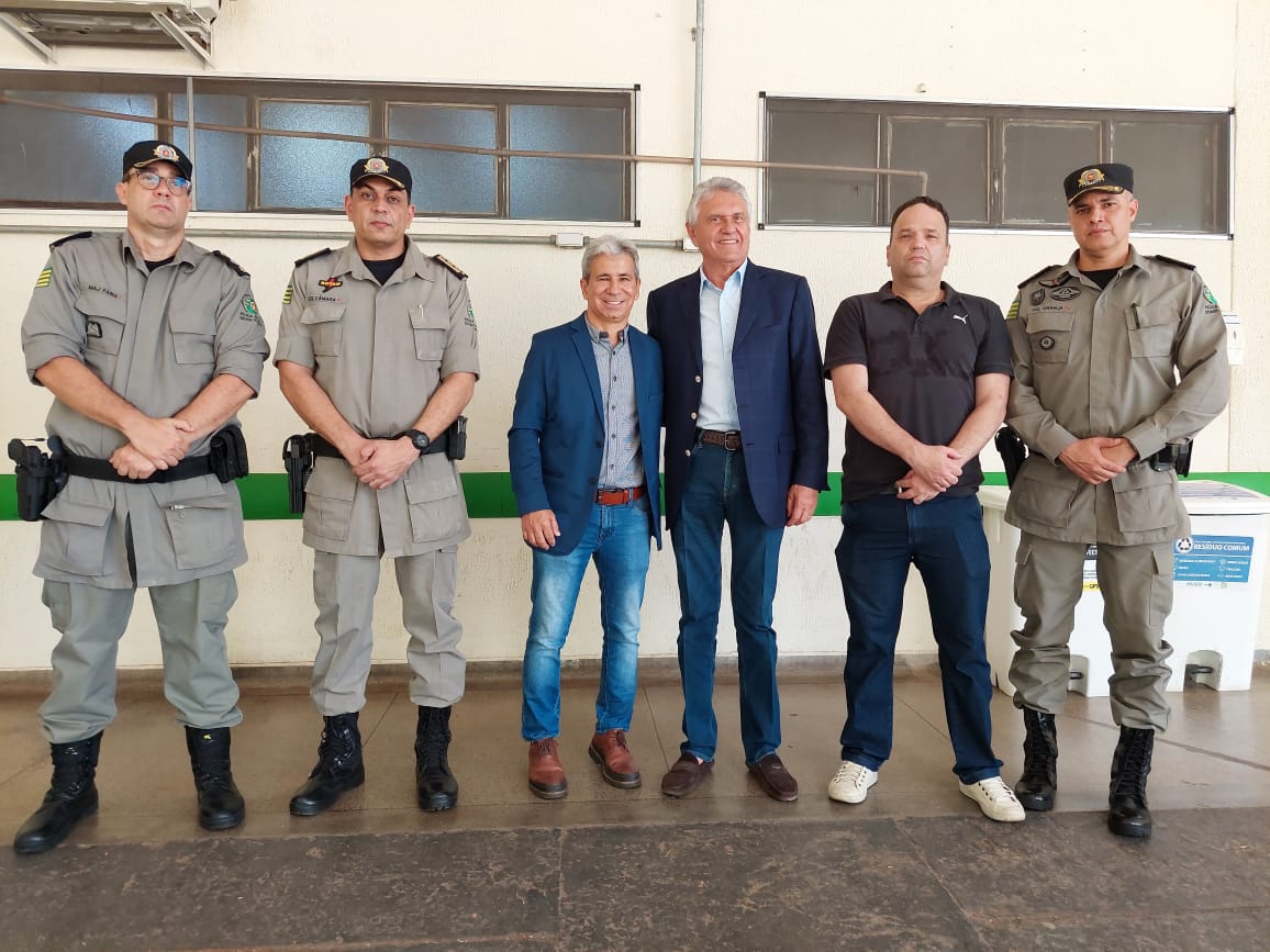 Governador visita militar internado no Hugo