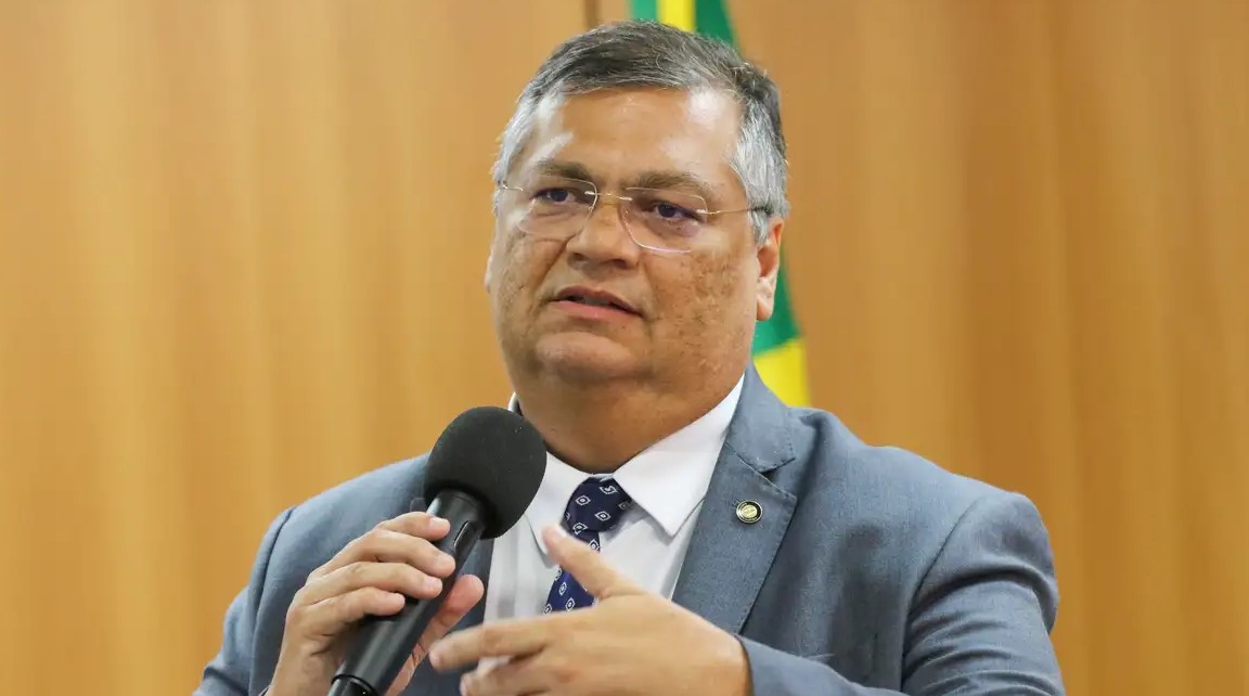 Flávio Dino é oficialmente indicado ao STF