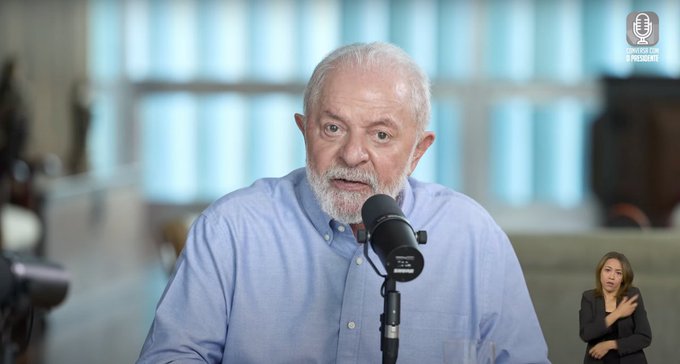 Lula: é preciso criminalizar quem divulga fake news sobre vacinas