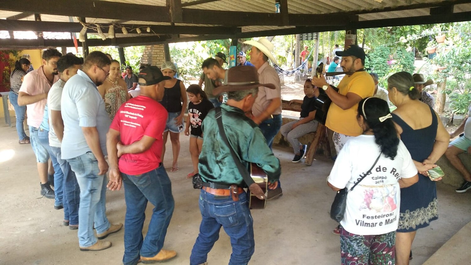 Folia de Reis se estende até 6 de janeiro