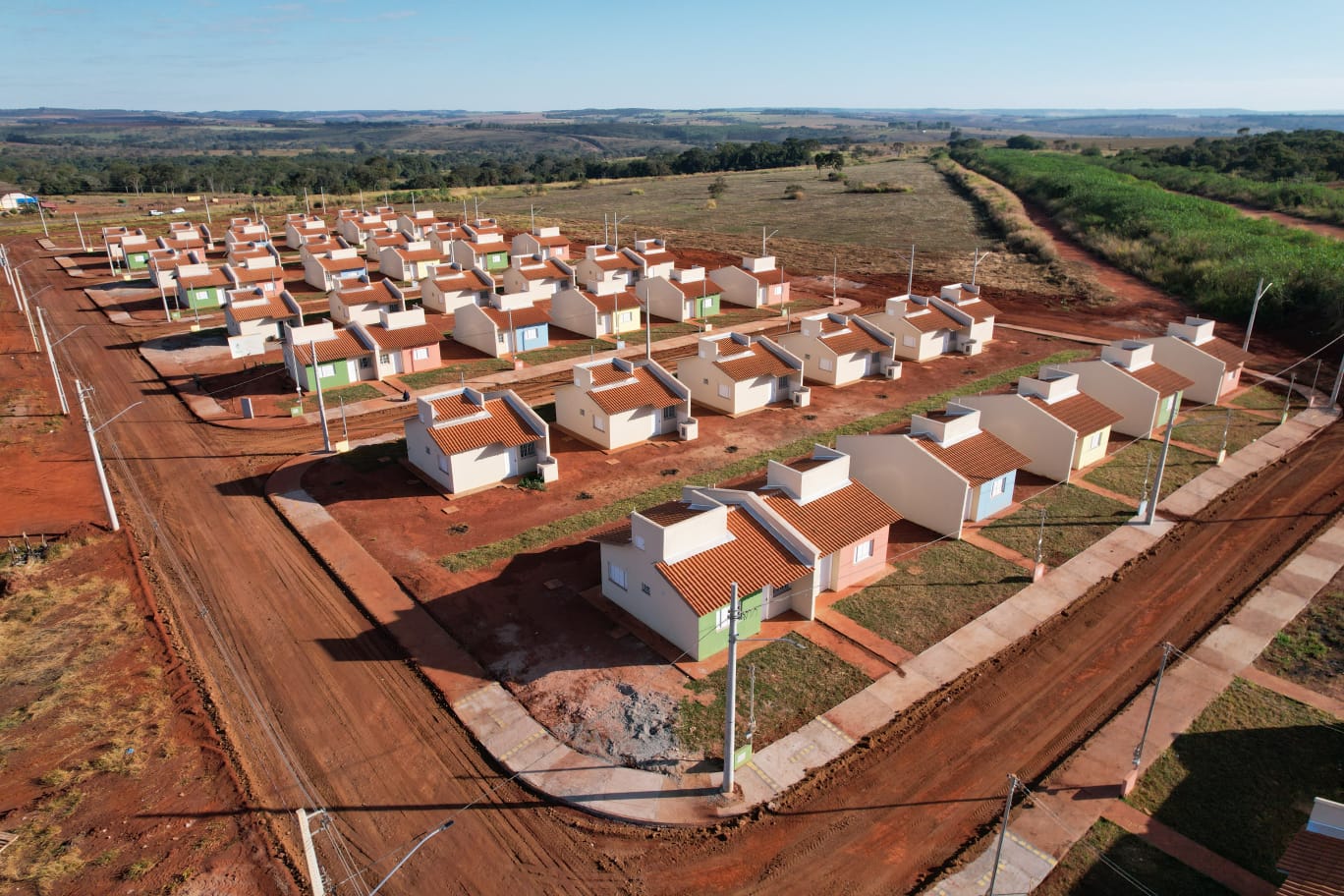 Governo de Goiás lança chamamento público para ampliar programas habitacionais