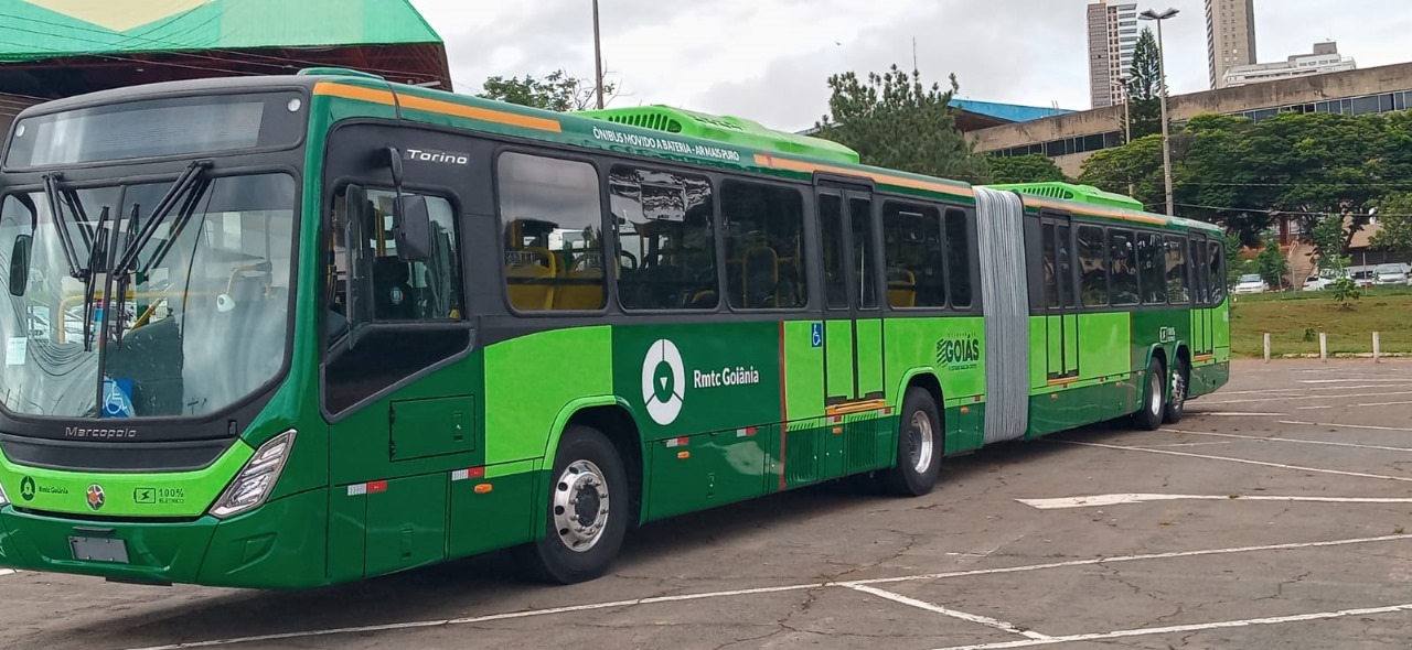 Ronaldo Caiado apresenta o novo ônibus elétrico de Goiânia