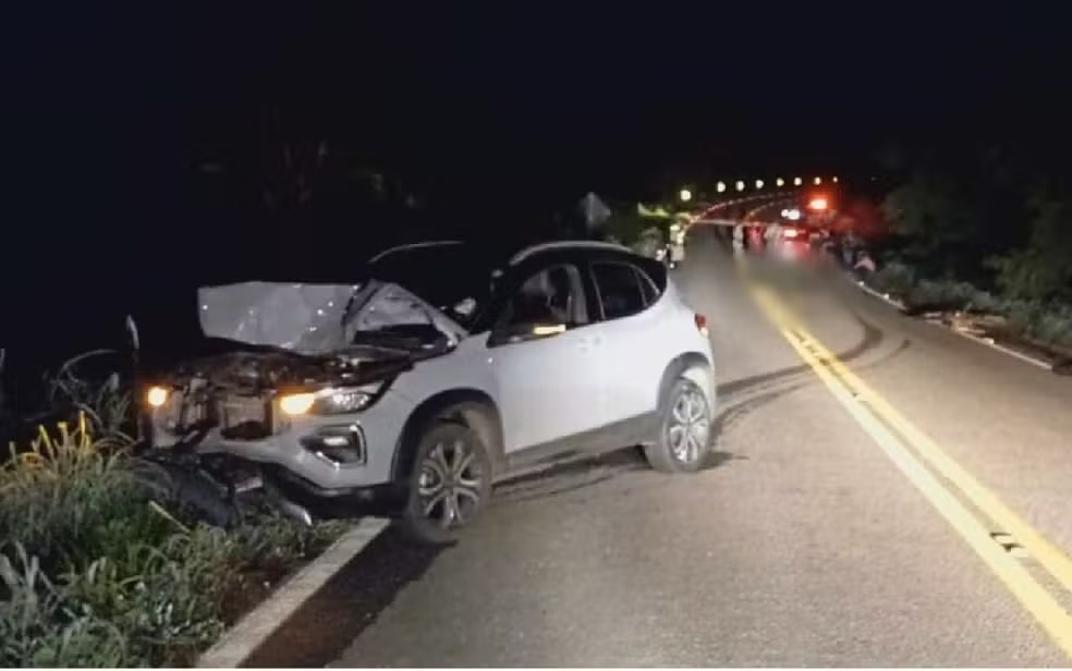 Motociclista morre após ser arremessado na GO-305