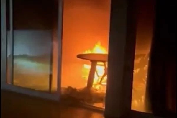 Em meio a disputa de poder, presidente do União Brasil tem casa destruída por incêndio