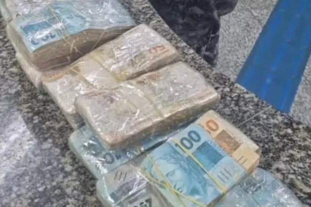 Homem diz que R$175 mil encontrado em carro é de deputado federal