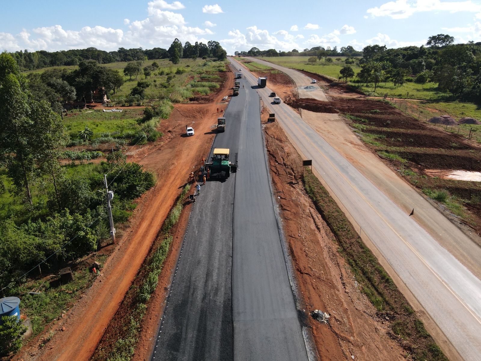 Governo de Goiás chega a 40% de execução na obra de duplicação da GO-010