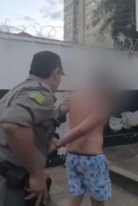 Turista é preso após agredir mulher em Caldas Novas