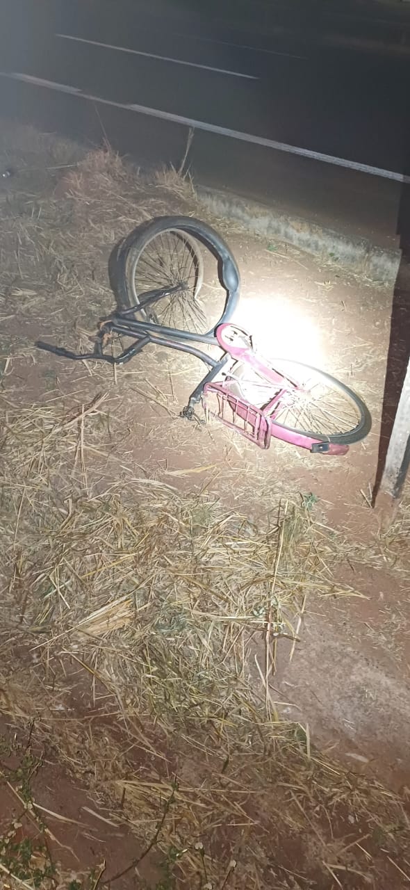 Ciclista morre atropelado na BR-060