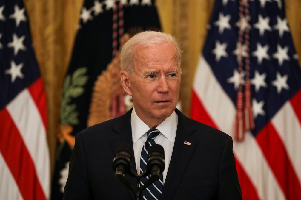 Biden desiste de candidatura à Casa Branca e endossa vice Kamala Harris