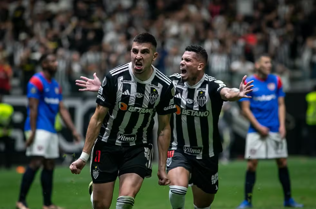 No sufoco, Atlético Mineiro vence o San Lorenzo e avança