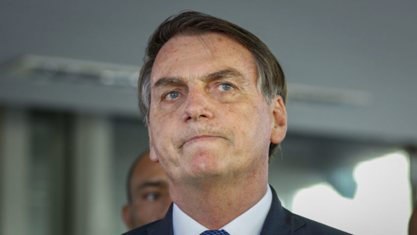 Bolsonaro pedirá ao STF para ir à posse de Trump