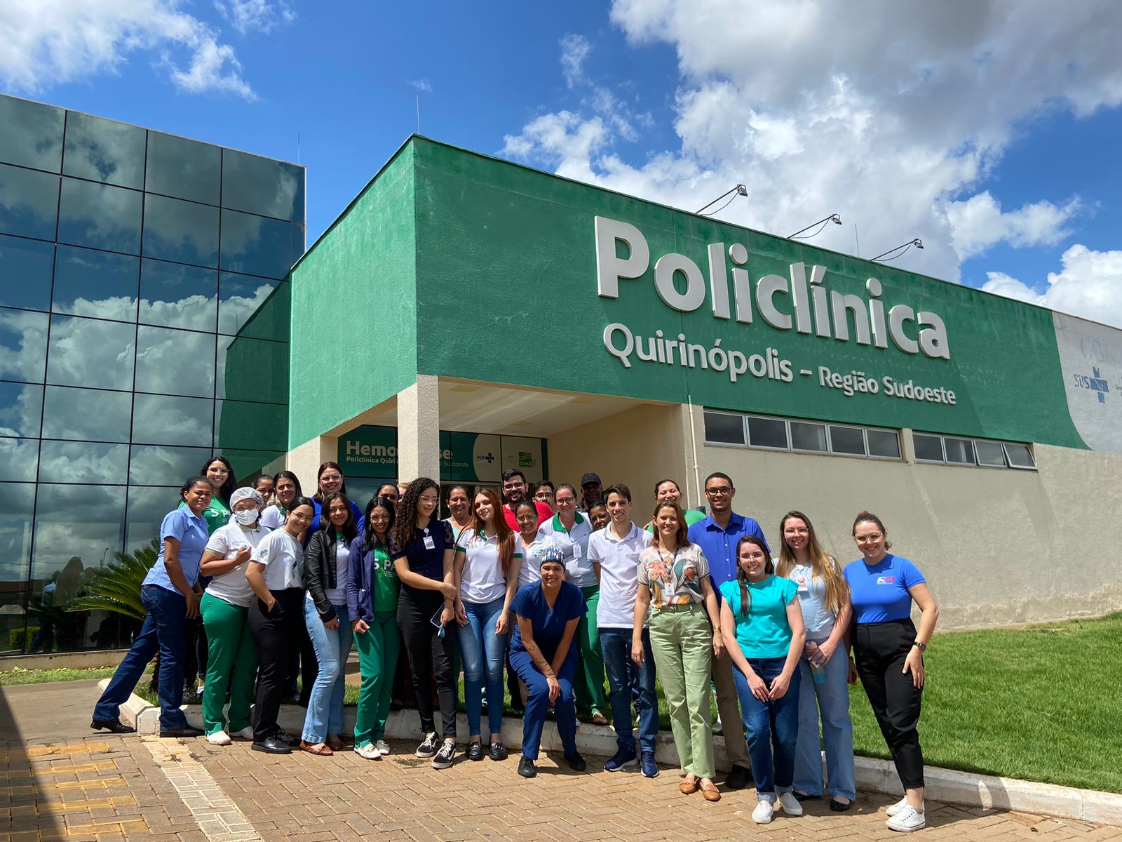 Policlínica de Quirinópolis realiza palestra no Dia D da campanha “Goiás Veste Azul”