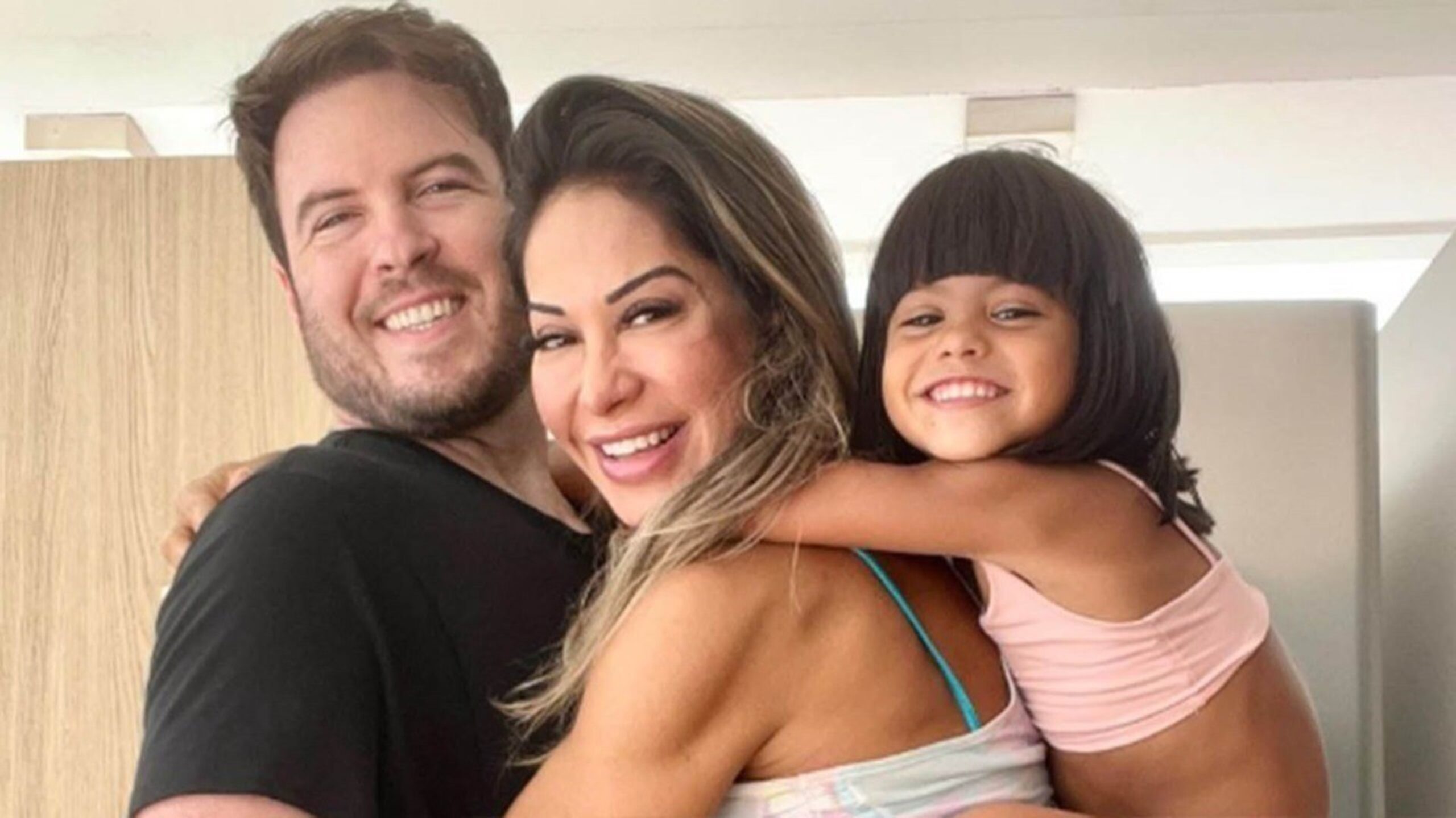 Maíra Cardi anuncia que está grávida de Thiago Nigro: 'Disseram que era impossível'; assista