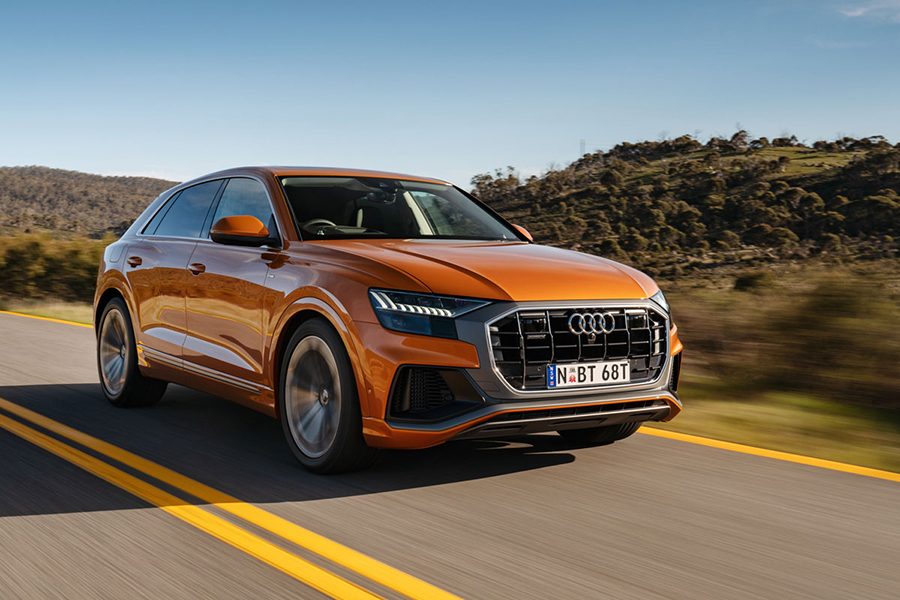 Audi Q8 híbrido leve ganha duas novas versões do motor V6