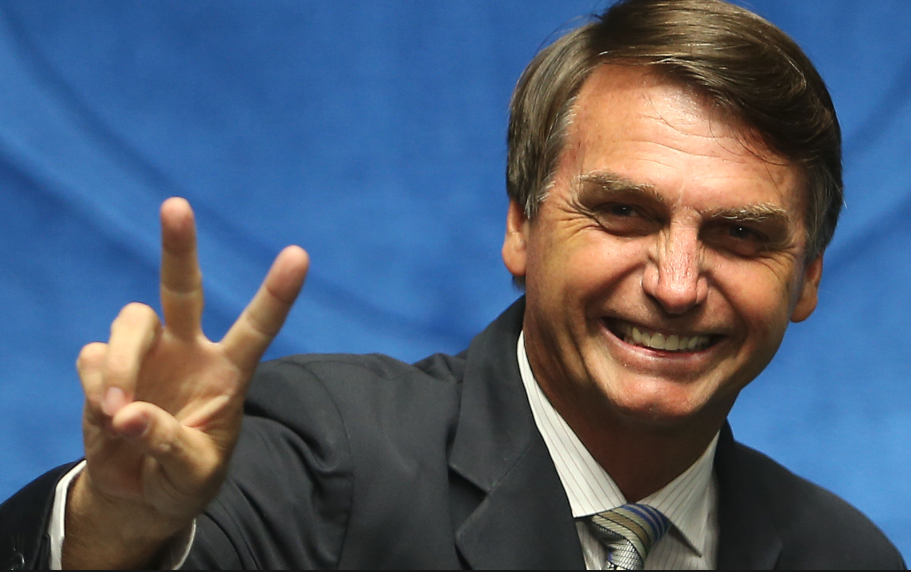 Bolsonaro diz ter recebido ligação de Donald Trump