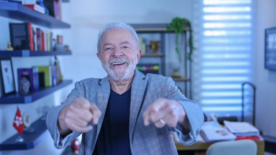 Lula bate Bolsonaro por margem curta e diz que vai priorizar combate à fome