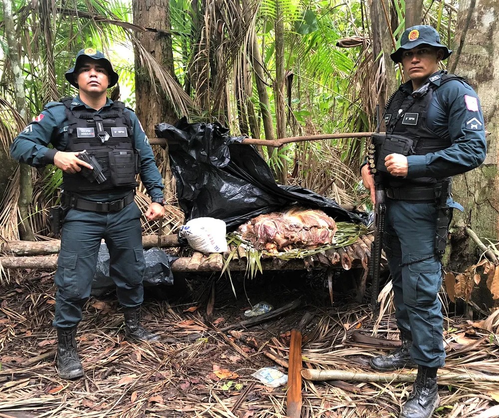 Homens são presos com aproximadamente 75 kg de carne de capivara