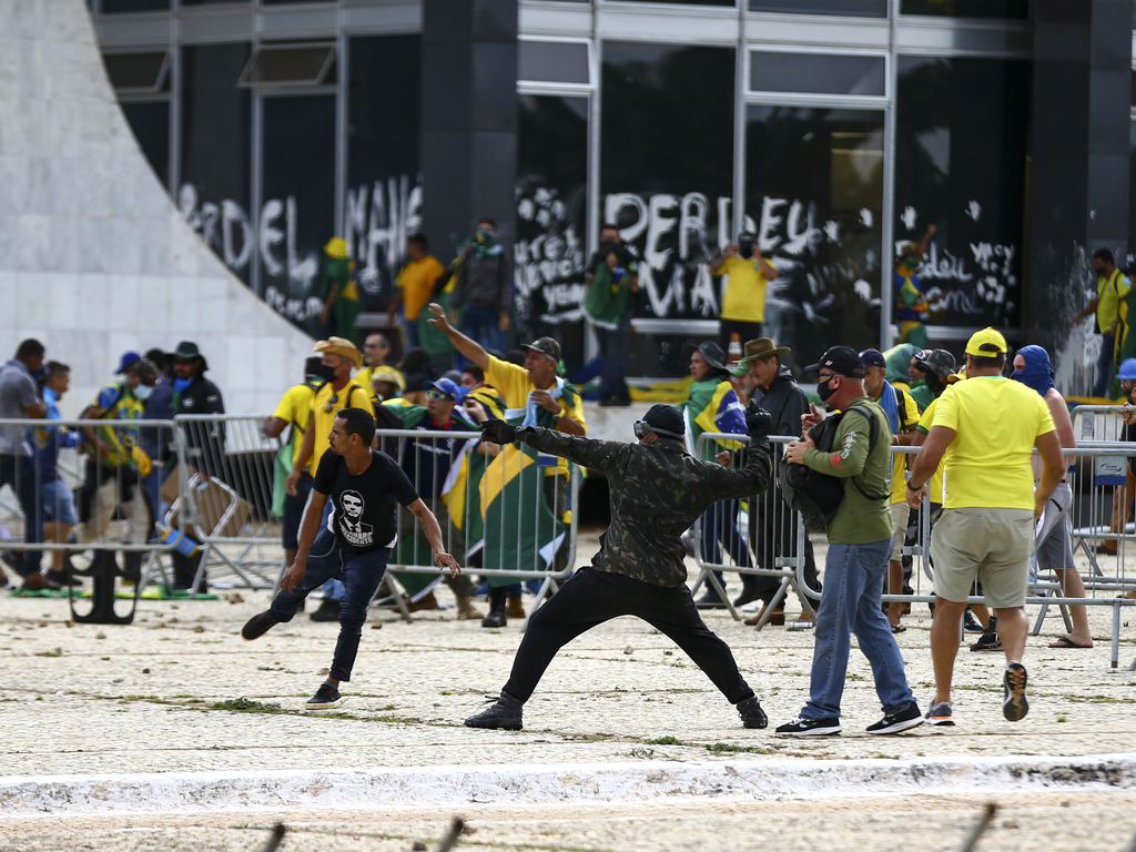 STF ordenou a libertação de mais 130 indivíduos detidos por atos antidemocráticos