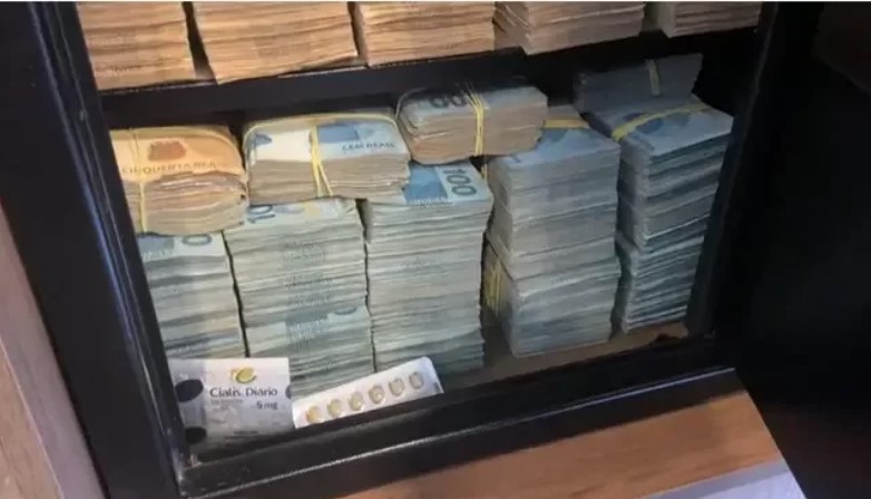 Dinheiro e viagra: o que a PF encontrou em ação dos aliados de Lira