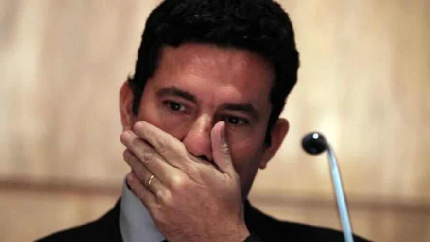 Moro chantageou desembargadores usando festa com prostitutas