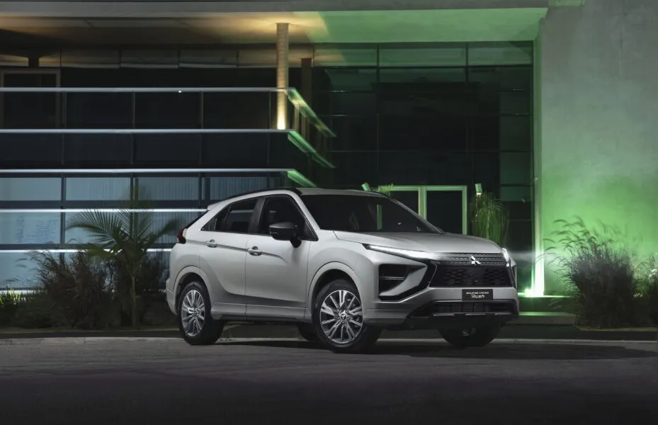 Mitsubishi Eclipse Cross ganha série especial Rush por R$ 169.990