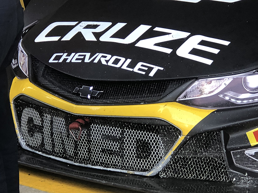 Chevrolet Cruze com gravata preta na Stock Car pode virar versão