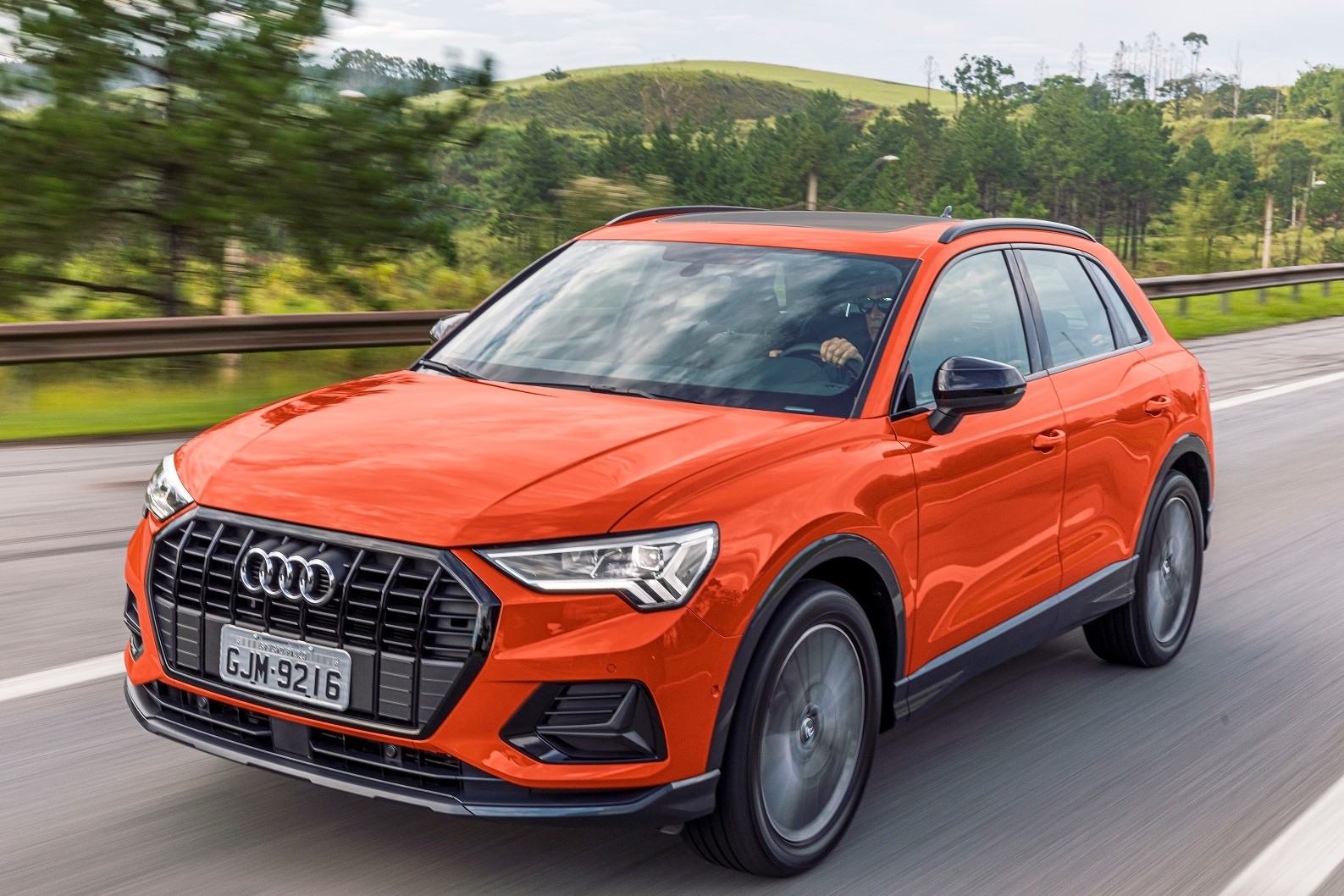 Audi reabre fábrica do Paraná com a produção do Q3 SUV e Sportback