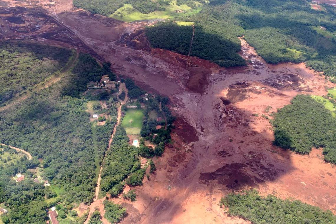 Rejeito atingiu o Rio Paraopeba, diz Corpo de Bombeiros