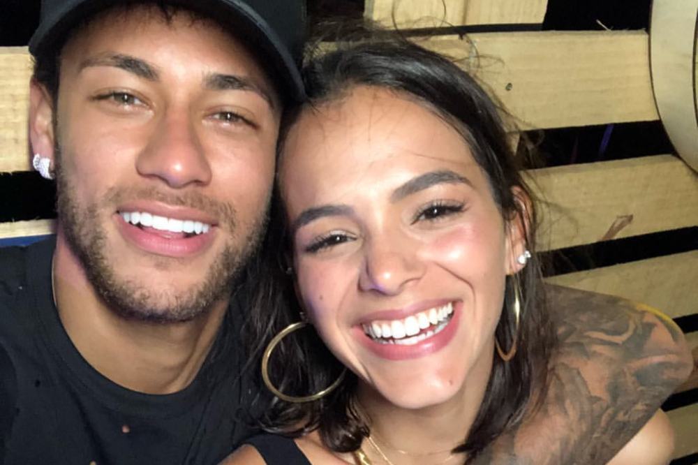 Bruna Marquezine ganha folga e vai apoiar Neymar na Rússia