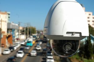 Começa a multar nesta segunda (13) câmeras de videomonitoramento na Rua 10