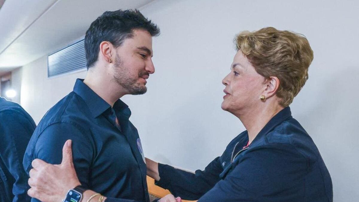 Felipe Neto pede perdão a Dilma por ter ‘propagado o antipetismo e discurso golpista’ em 2017