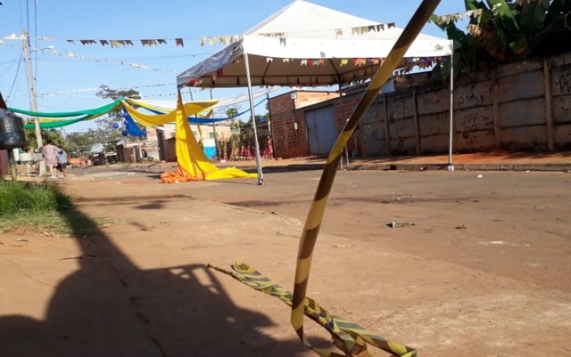 Três pessoas morrem e outras quatro ficam feridas durante tiroteio em festa junina