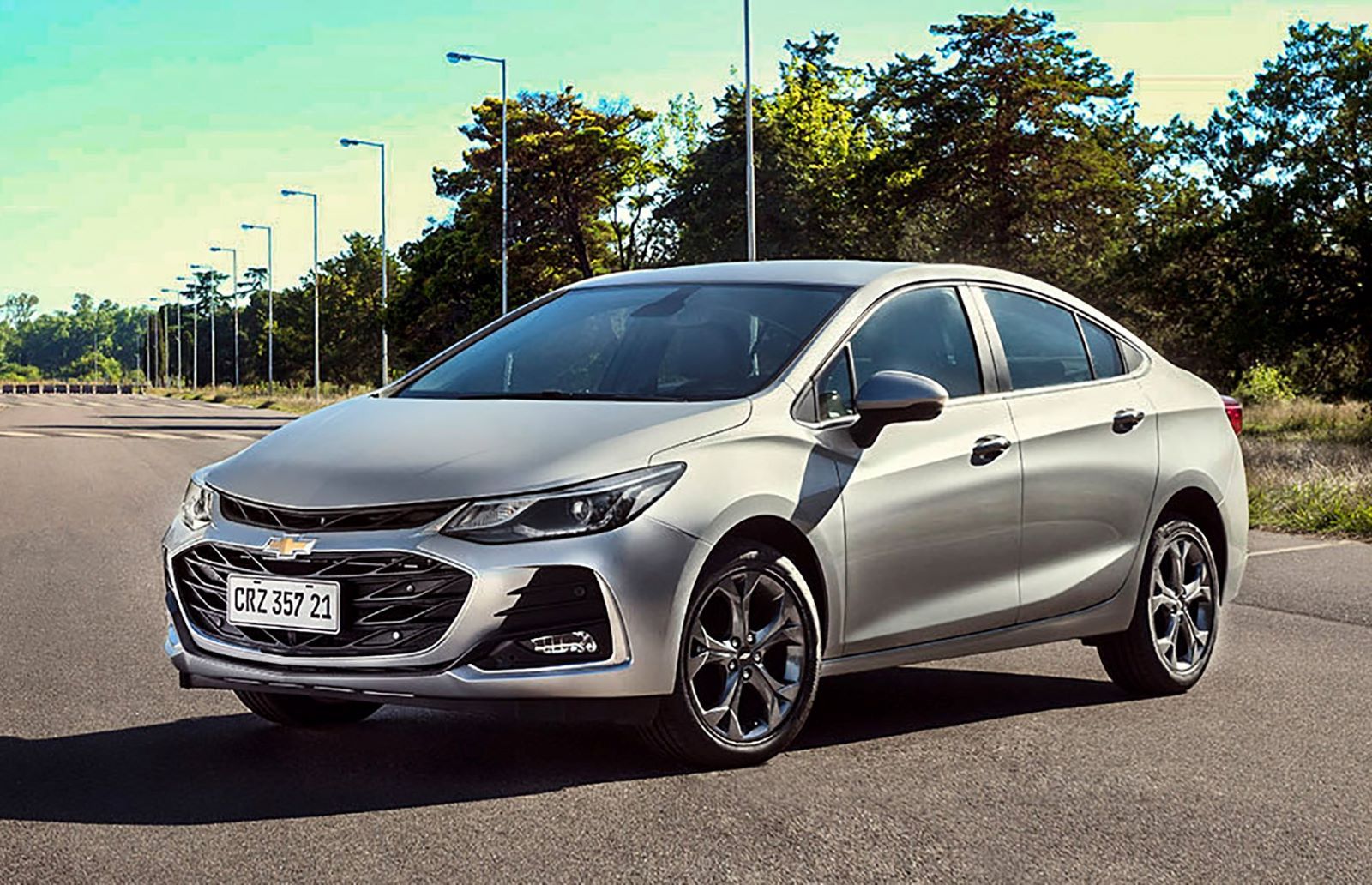 Chevrolet Cruze 2021 traz de volta a versão LTZ