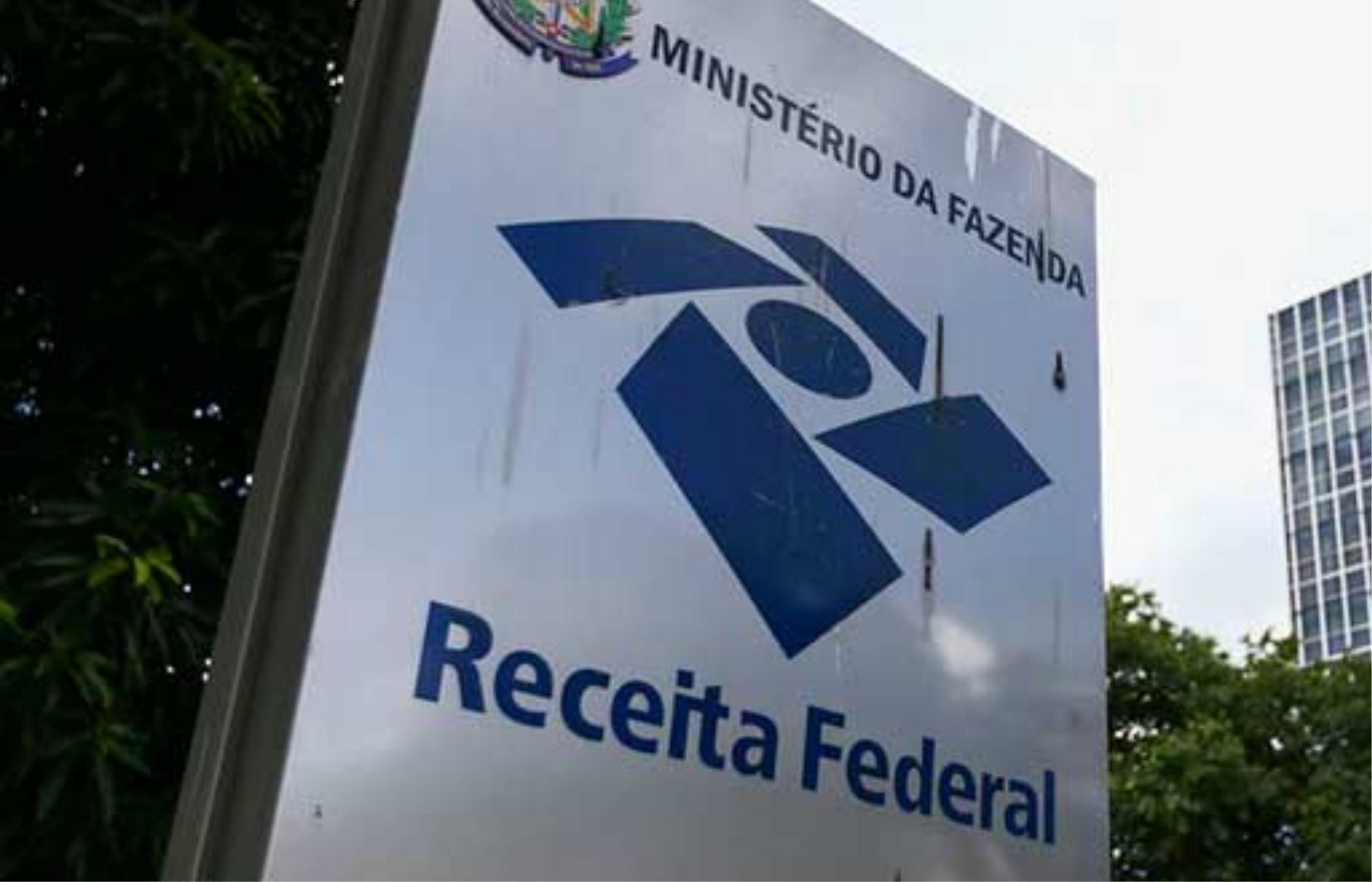 Receita está estudando reforma em relação ao IPI em duas etapas, diz Tostes